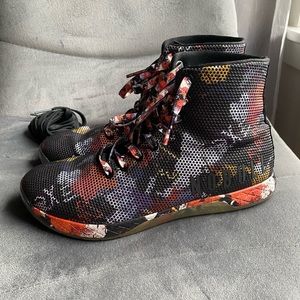 HIGH-TOP GRAFFITI TRAINER (MEN'S), M 8.5/W 10